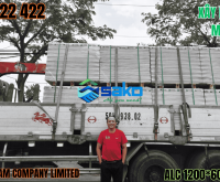 Kỹ thuật SAKO hỗ trợ hạ hàng tấm ALC xây nhà cấp 4 tại công trình